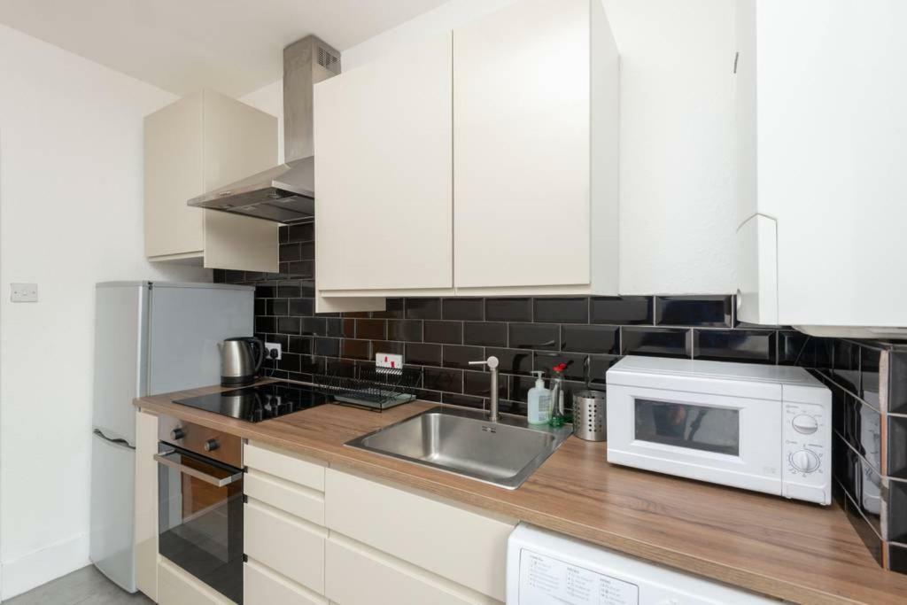 Ness Central Apartment - Greig Street Inverness Eksteriør billede