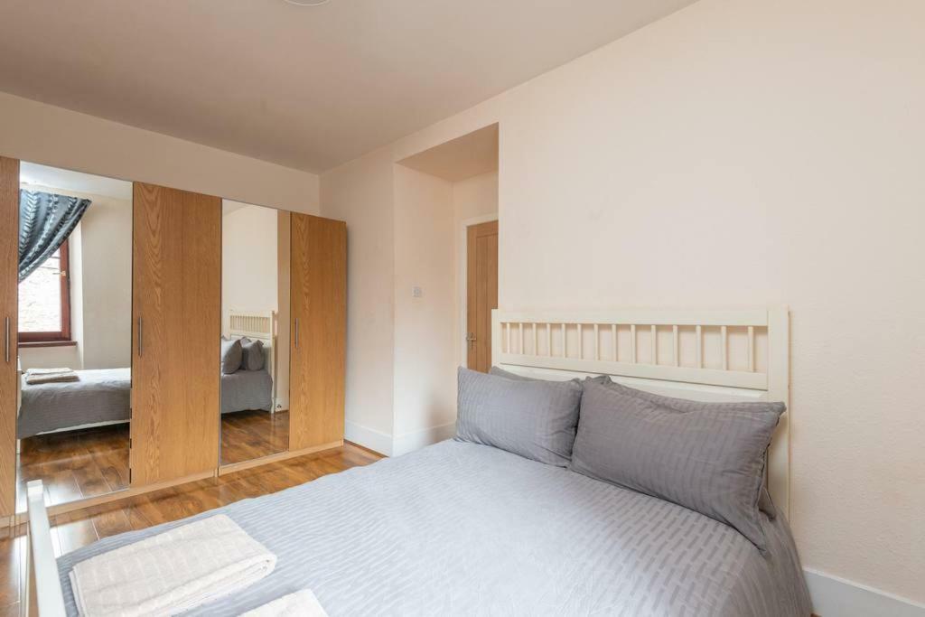 Ness Central Apartment - Greig Street Inverness Eksteriør billede