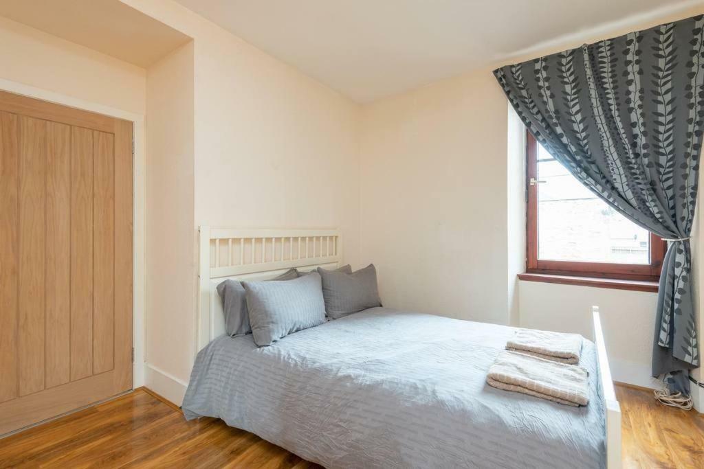 Ness Central Apartment - Greig Street Inverness Eksteriør billede